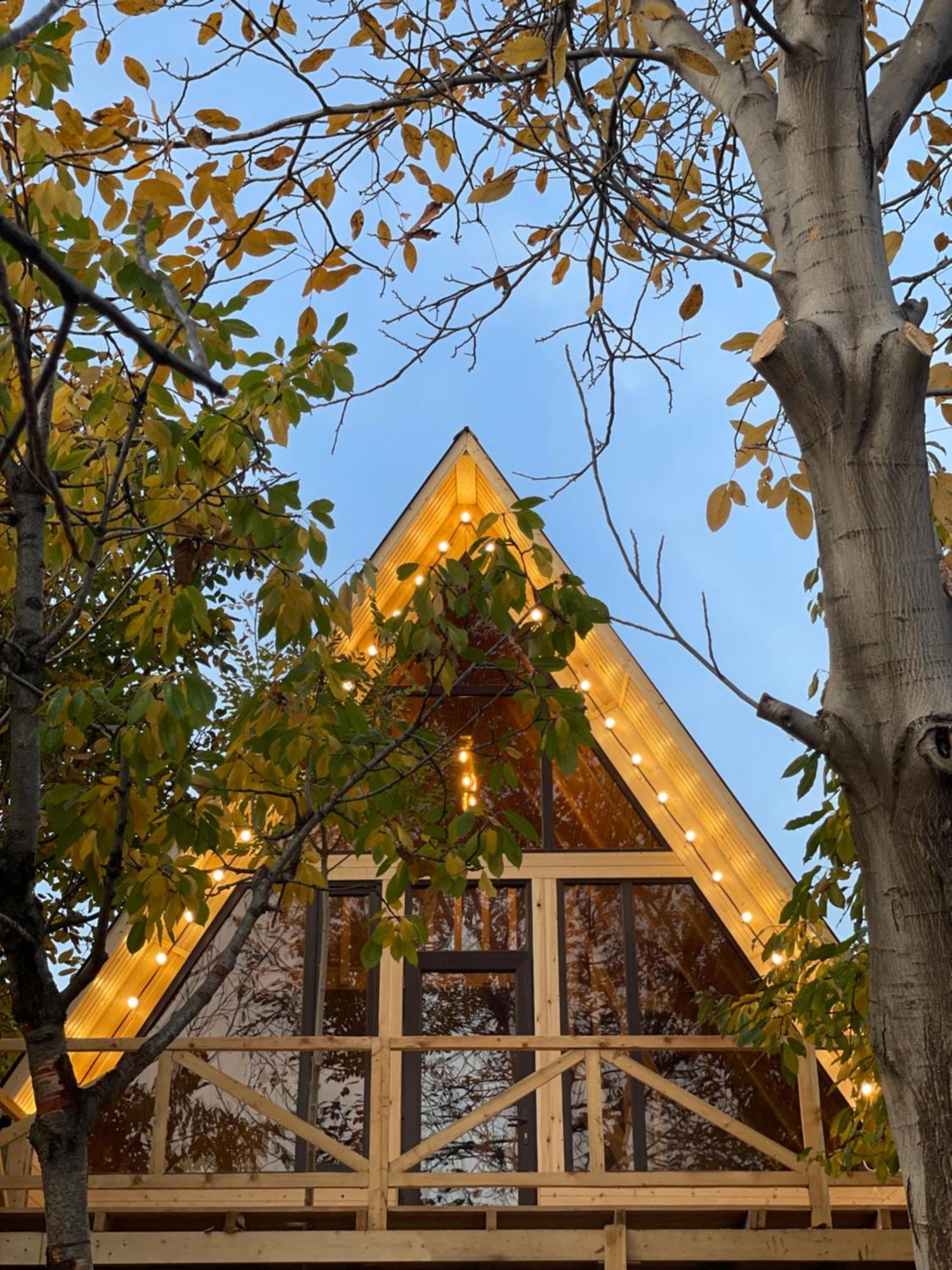 Byurakan Guesthouse & Cottage Buitenkant foto